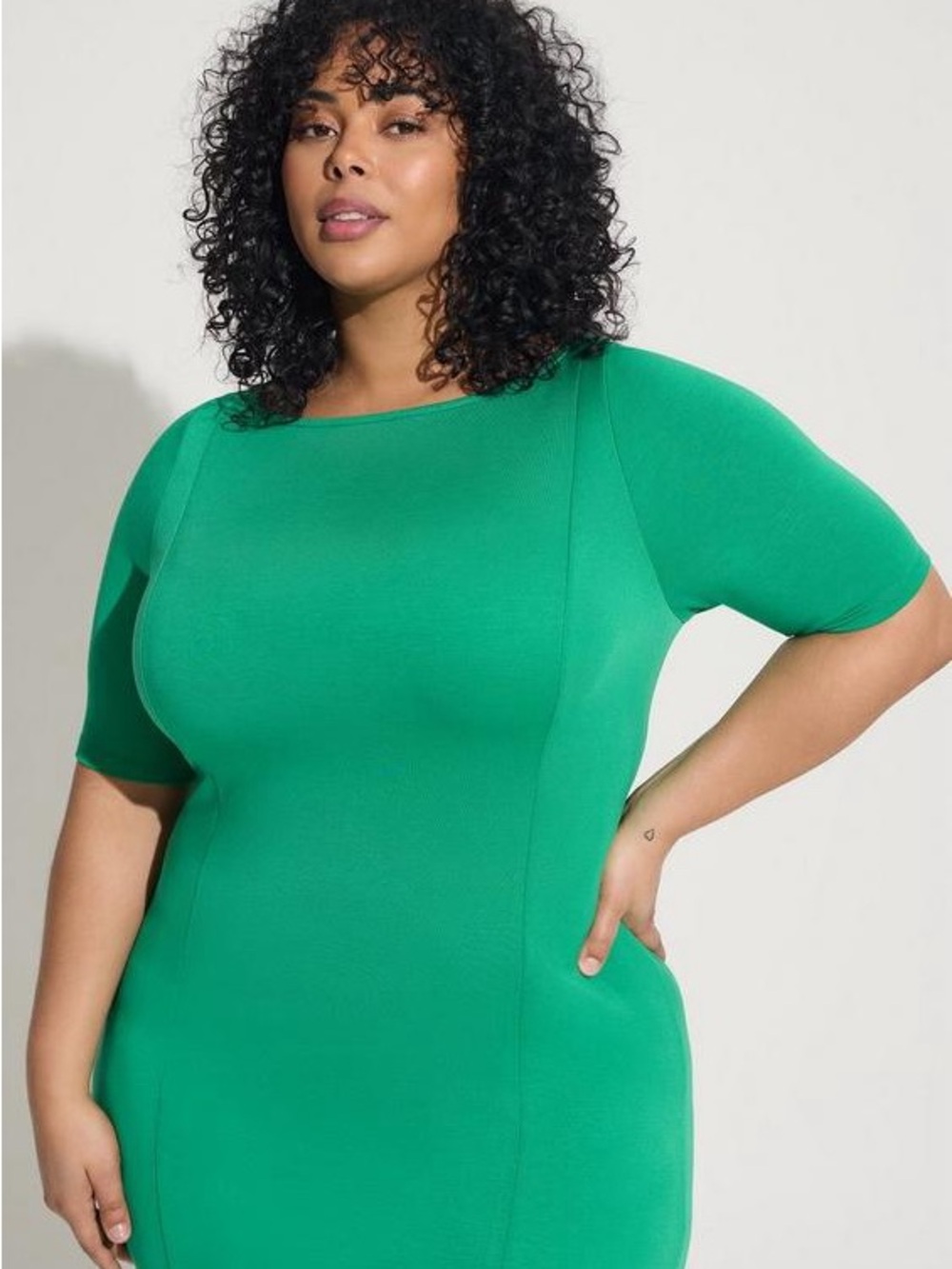 Torrid Midi Studio Cupro Bodycon Dress Curve-Contoured Green Size Large L NWT